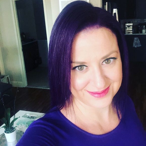 Meet your Posher, Marisa - Picture 1 of 1